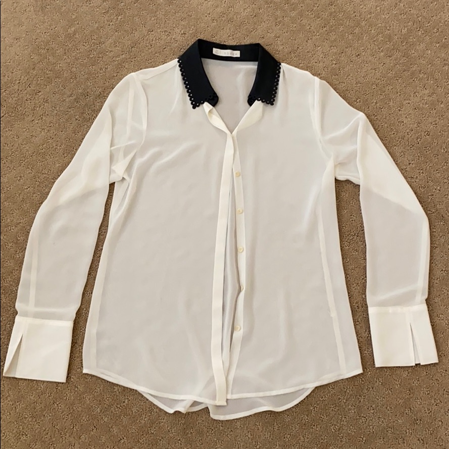 Hinge Sheer Top